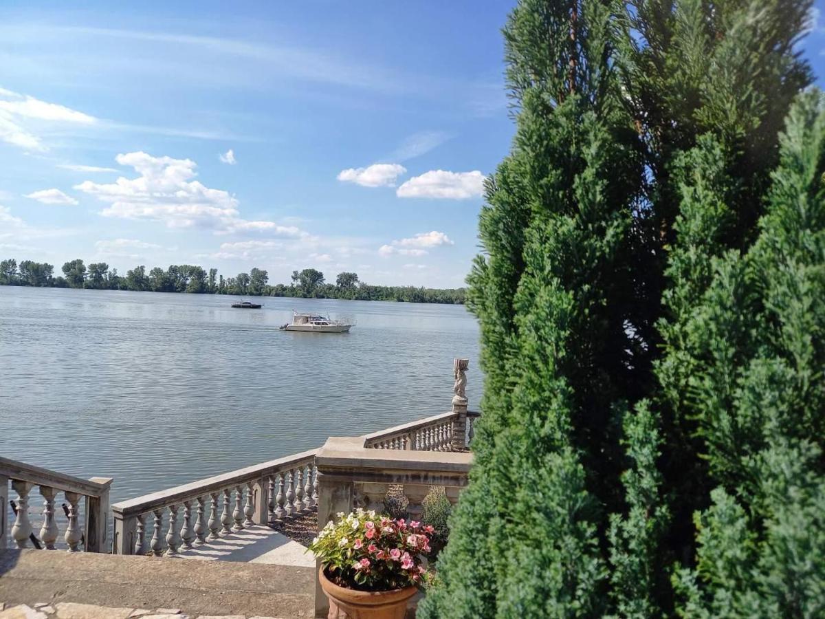 Vila Jugovo S Smederevo Exteriör bild